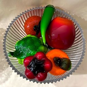 Vintage 7 Pieces Fruit and Crystal Bowl Diamond Pattern C1269